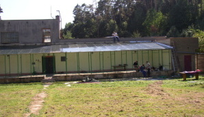 Oprava střechy střelnice 8