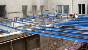 Rekonstrukce ploché střechy výrobního provozu - 1